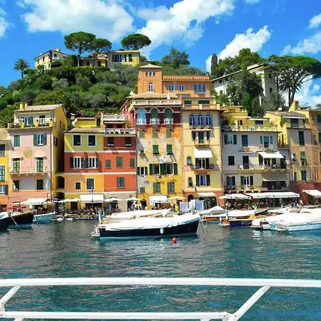 Via Tre Scalini 1a * Santa Margherita Ligure